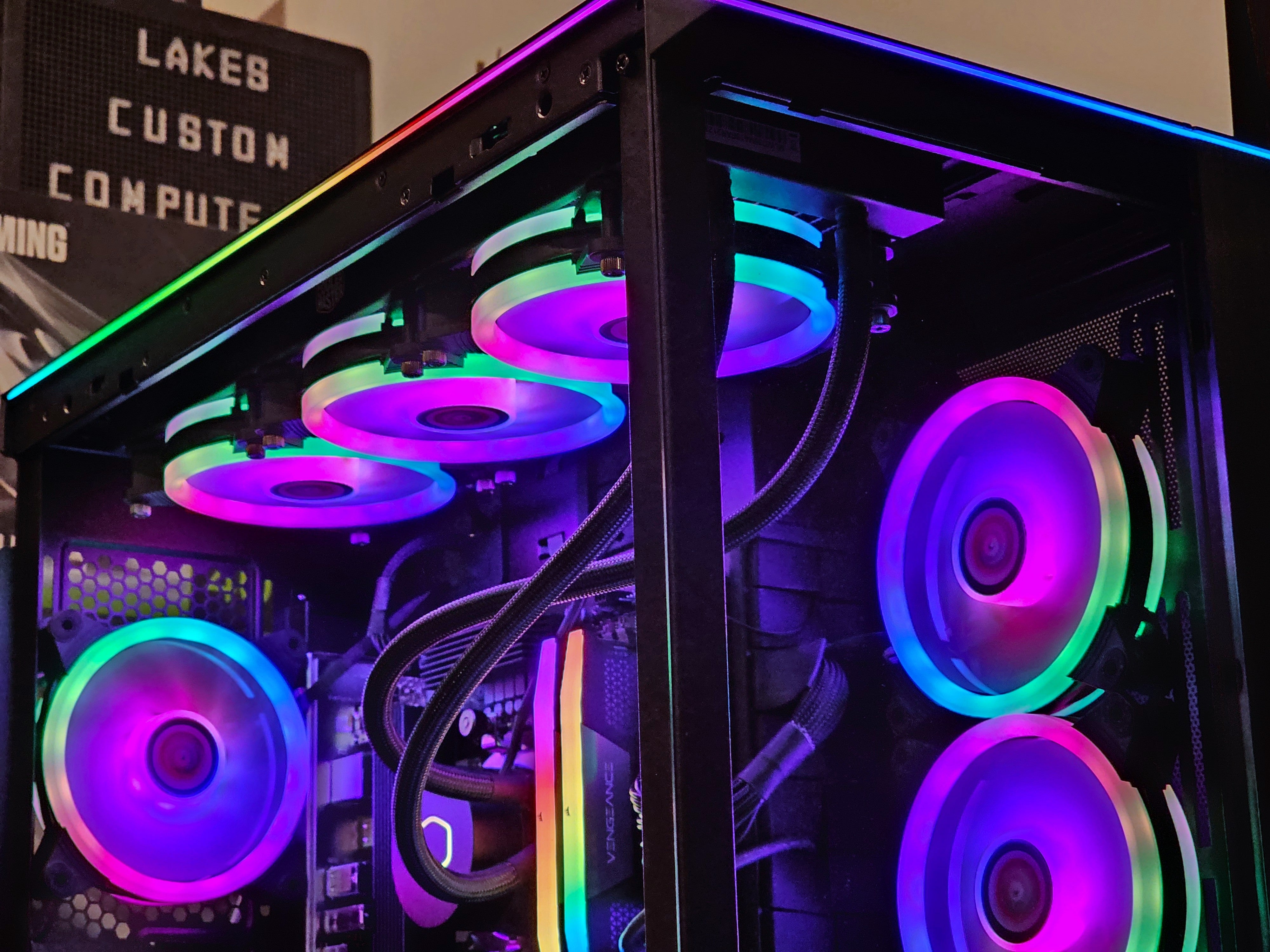 Cam's RGB Lian Li 40 Series PC (Ryzen 7 7700X + RTX 4060) - Lakes Custom Computers