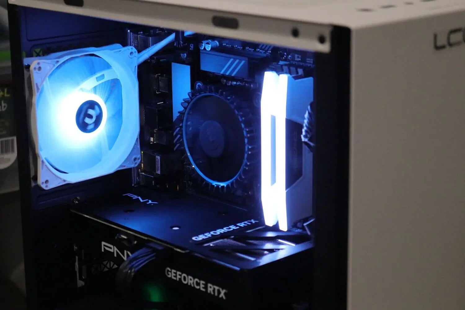 Ben's 13th Gen 40 Series White Rig (i5 13400F + RTX 4070) Lakes Custom Computers