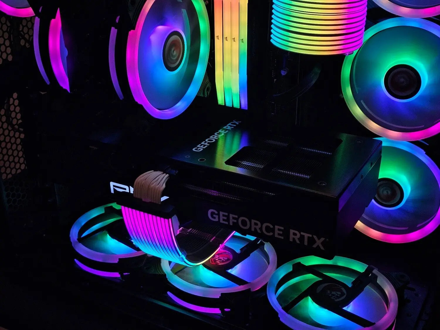 Mathew's Lian Li RGB Rig (i9 13900F + RTX 4080) Lakes Custom Computers