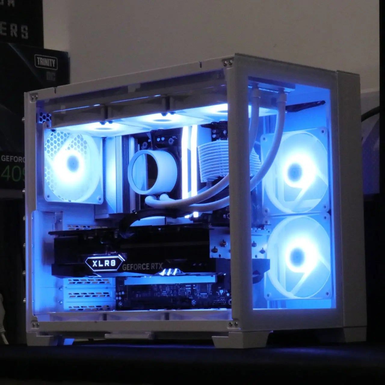 Whynd's 40 Series White Lian Li (Ryzen 7 7800X3D + RTX 4080) Lakes Custom Computers